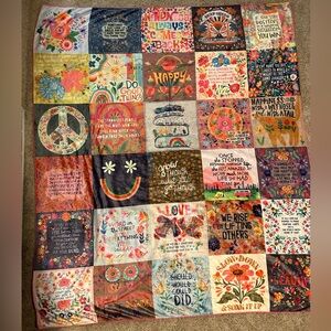 NEW NATURAL LIFE CHIRPS PATCHWORK XL COZY BLANKET DISCONTINUED